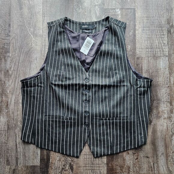 Torrid Studio Luxe Ponte Tailored Vest - Picture 2 of 3